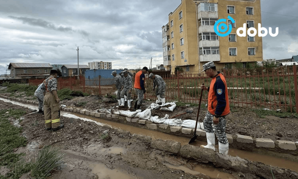 Үерийн усанд автсан 387 удаагийн дуудлагаар үүрэг гүйцэтгэж, 1018 иргэний аюулгүй байдлыг хангалаа