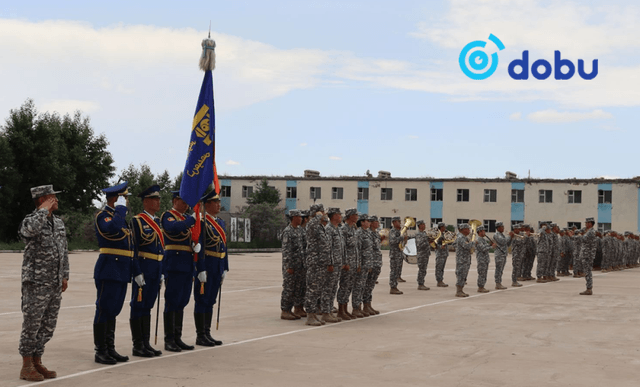 Цэргийн хэргийн анхан шатны мэдлэг олгох сургалтад хамрагдаж, тангараг өргөлөө