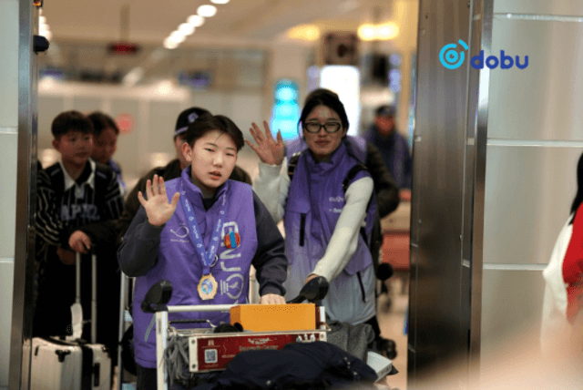 14 настай Р.Ууганбаяр “Дрон кодчилол” төрөлд Дэлхийн аварга боллоо.