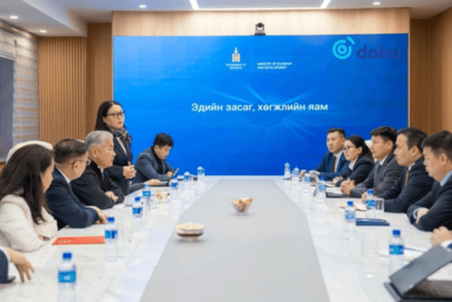 Эдийн засаг, хөгжлийн дэд сайд С.Даваасүрэн үүрэгт ажлаа хүлээн авлаа