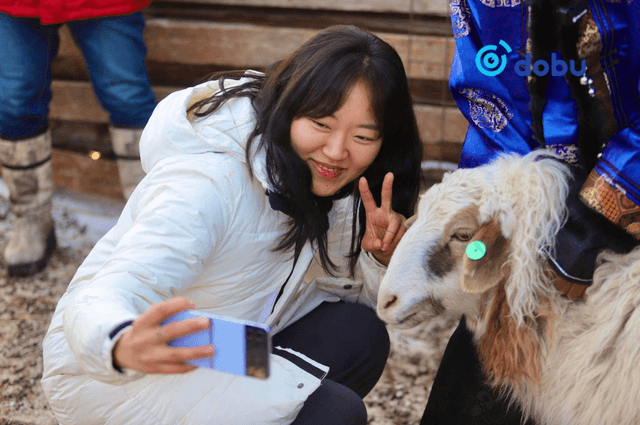 Энэ онд Монгол улсад нийт 846.103 жуулчин иржээ