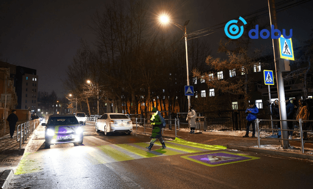 Гарцаар гарч явсан хоёр хүүхэд автомашинд мөргүүлсэн гэх хэргийг шалгаж байна