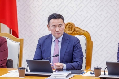 “Зөвшөөрлийн тухай хуулийн хэрэгжилт, цаашид анхаарах асуудал, шийдэл” сэдэвт цуврал хэлэлцүүлэг өнөөдөр эхэллээ