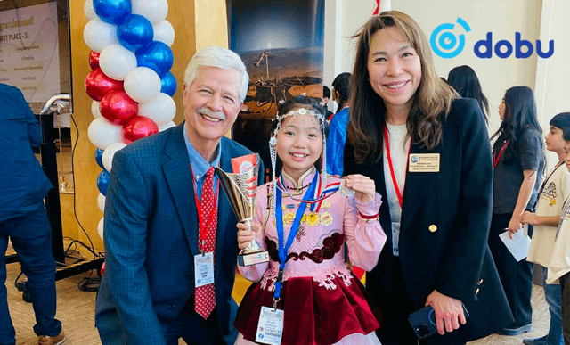 10 настай Г.Анужин цээж тооллын тэмцээнд түрүүлж, ДЭЛХИЙН АВАРГЫН ЦОМ ХҮРТЛЭЭ