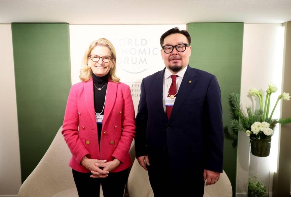 Mонгол Улс хиймэл оюунд суурилсан боловсролын систем рүү шилжиж буйг сайшаав