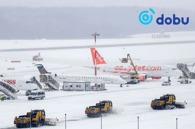 Финландад цас их орж, Киттила нисэх онгоцны буудлаас хөөрөх бүх нислэг цуцлагджээ