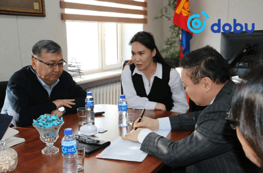 Хүний эрхийн дэд хороо: Төв аймаг дахь анхан болон давж заалдах шатны шүүхийн үйл ажиллагаатай танилцлаа