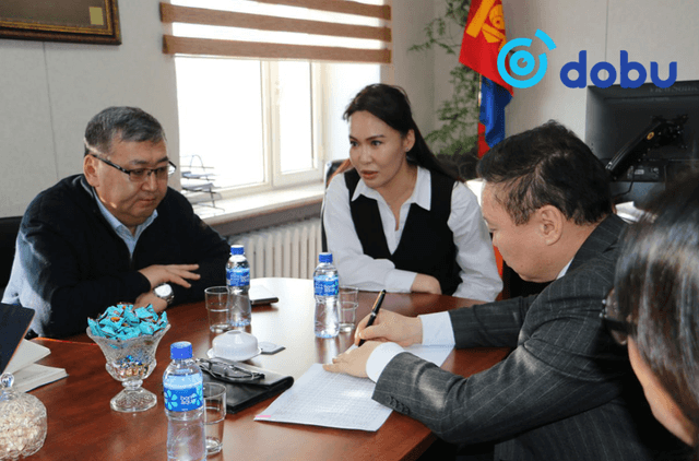 Хүний эрхийн дэд хороо: Төв аймаг дахь анхан болон давж заалдах шатны шүүхийн үйл ажиллагаатай танилцлаа