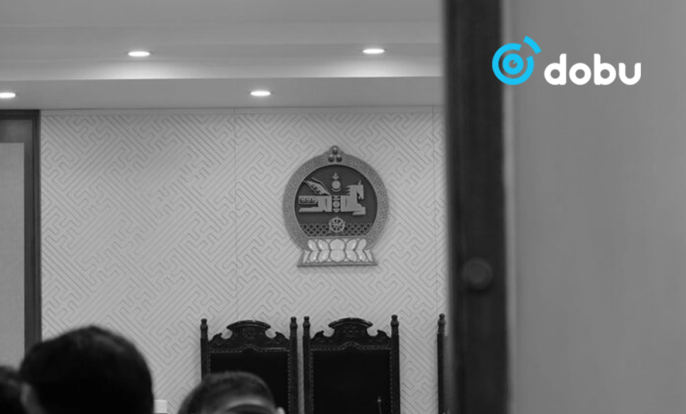 Дагавар хүүхдээ зодож хөнөөсөн хойд эцэгт бүх насаар нь хорих ял оноолоо