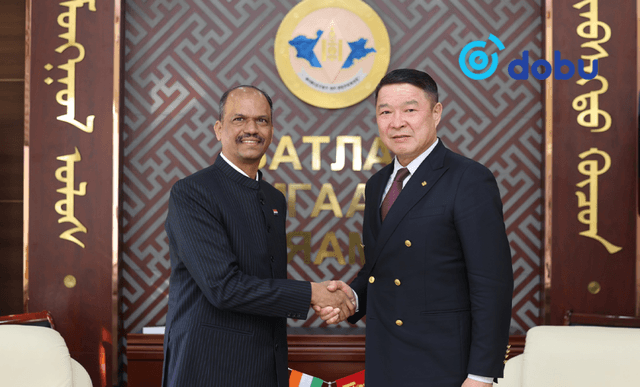 Энэтхэг улсын элчин сайдыг хүлээн авч уулзлаа