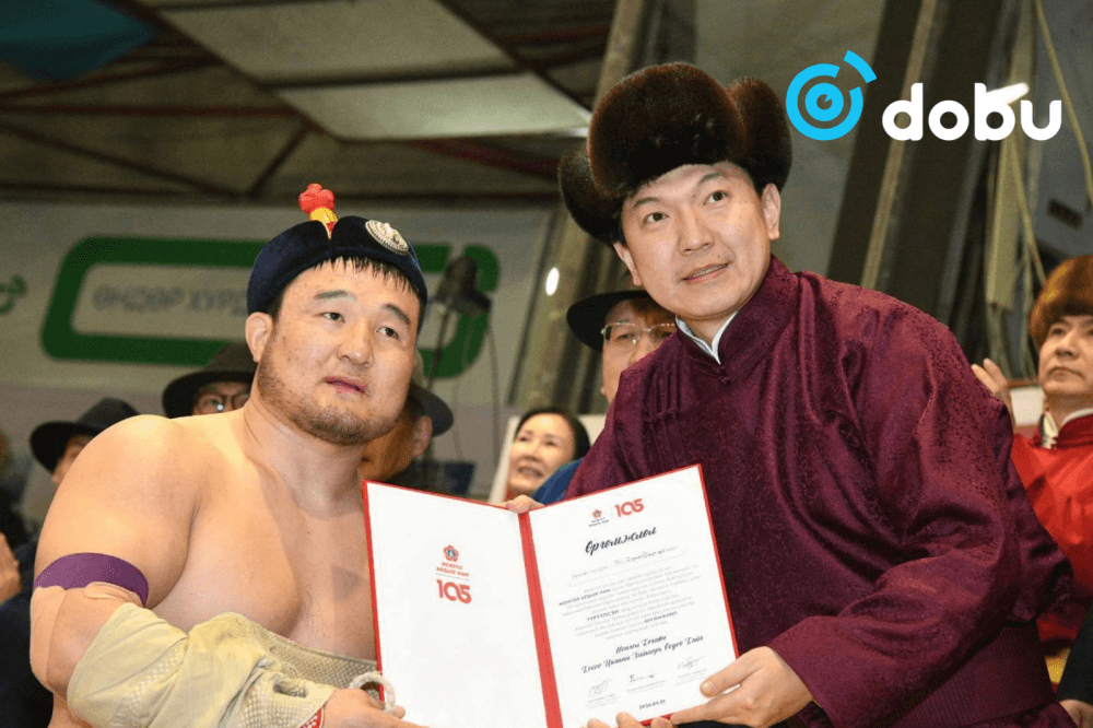 Эх орончдын өдөрт зориулсан барилдаанд улсын харцага Б.Зоригтбаатар түрүүлжээ