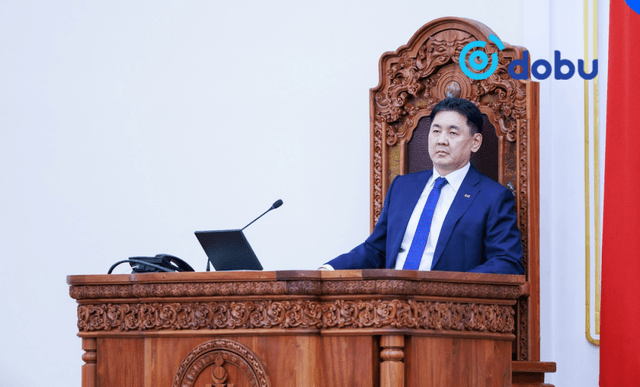 УИХ-ын гишүүнийг эгүүлэн татахтай холбоотой хуулийн төсөл өргөн барьснаар Ерөнхийлөгчийн нэр хүнд өсжээ 