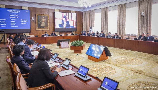 ТББХ: Үндсэн хуулийн цэцийн 2025 оны 08 дугаар дүгнэлтийн талаар УИХ-ын гишүүд байр сууриа илэрхийллээ