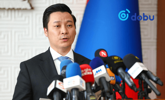 Академич Содовсүрэнгийн Нарангэрэлд “Чингис хаан” тэргүүн зэргийн одон хүртээнэ