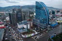 Улаабаатарт өдөртөө 12 градус дулаан, бага зэргийн бороо орно