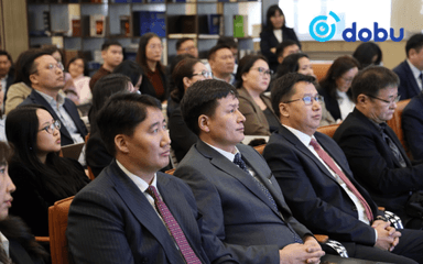 “Эдийн засаг, хөрөнгө оруулалтын орчин, боломж” сэдэвт хэлэлцүүлэг боллоо