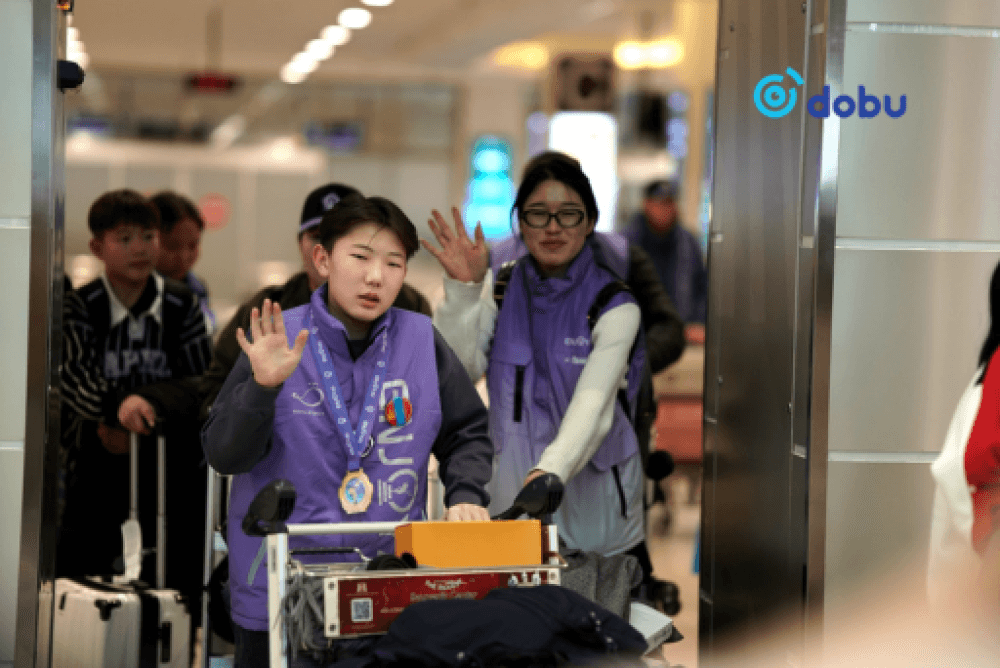 14 настай Р.Ууганбаяр “Дрон кодчилол” төрөлд Дэлхийн аварга боллоо.