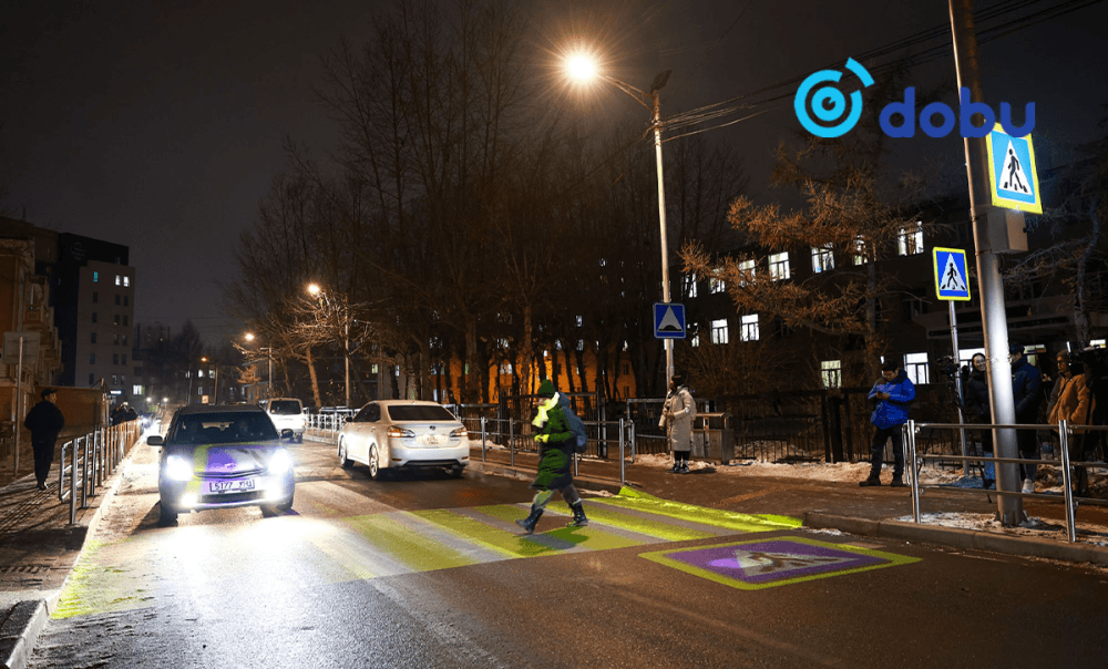 Гарцаар гарч явсан хоёр хүүхэд автомашинд мөргүүлсэн гэх хэргийг шалгаж байна