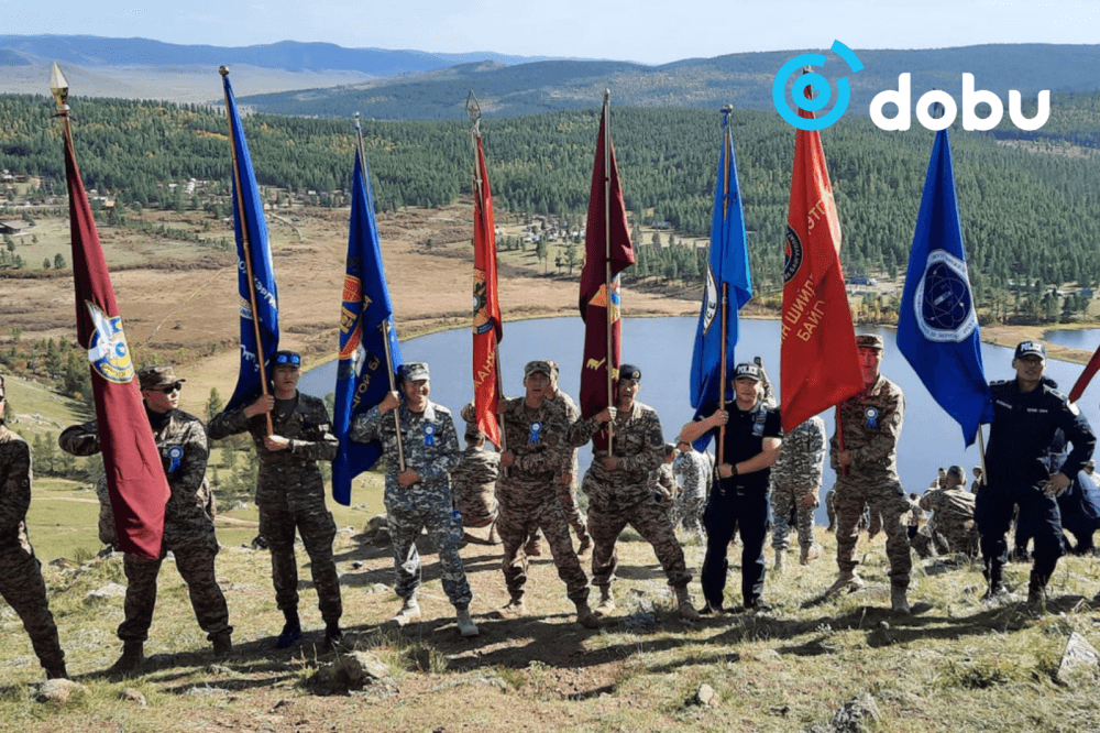 "Залуу офицерууд"-ын хөгжлийн жил болгон зарлалаа