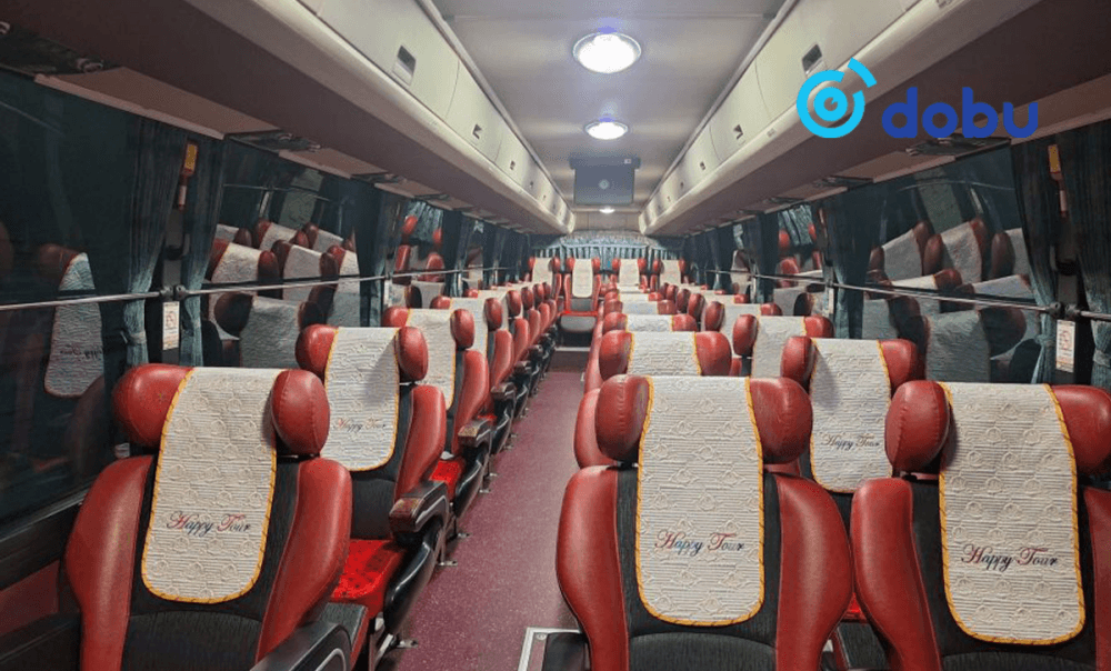 Улаанбаатараас Баян-Өлгий чиглэлд хагас унтлагын VIP автобусаар үйлчилнэ